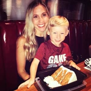 Meet your Posher, Andrea